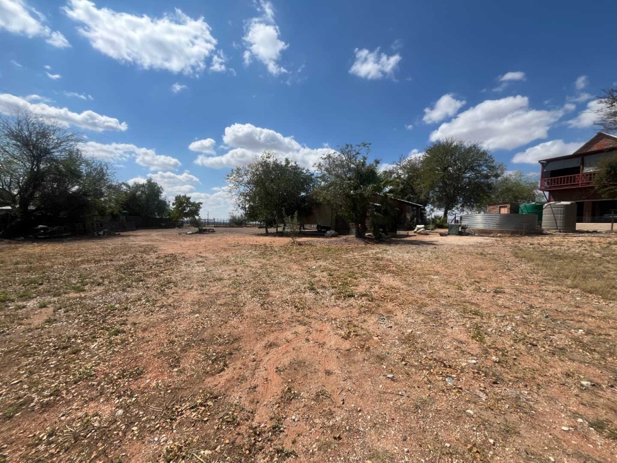 2 Bedroom Property for Sale in Olyfvenhoudtsdrift Northern Cape
